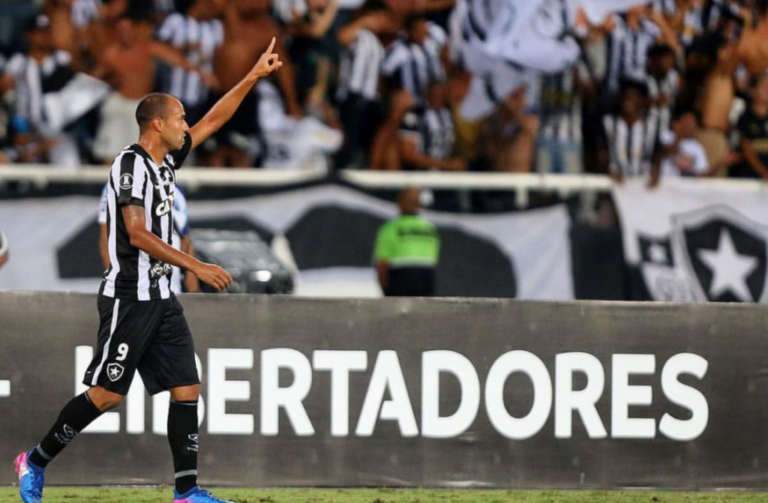 Roger sobre saída do Botafogo: “Me perdoem se eu magoei vocês”