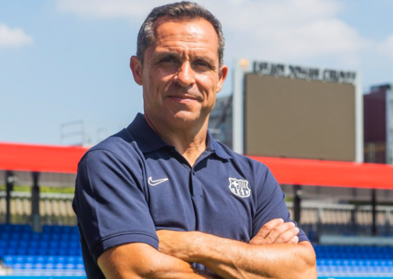 Barcelona anuncia Sergi Barjuan como novo treinador interino