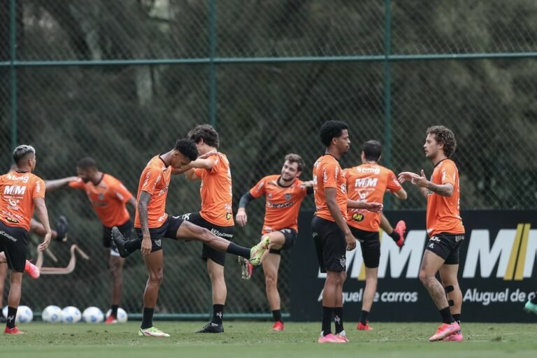 Em ritmo acelerado, elenco do Atlético-MG se prepara para Copa do Brasil