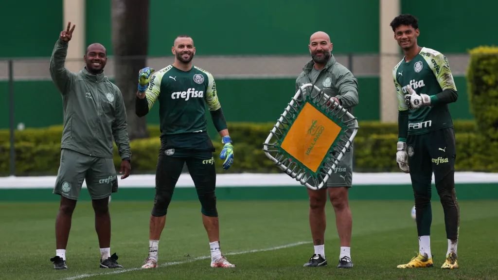 Natan, goleiro do Palmeiras, é convocado para seleção brasileira sub-18