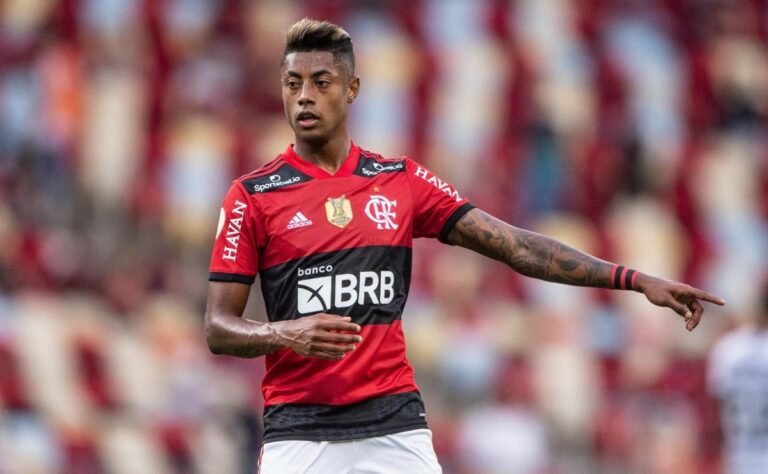 Exame aponta edema, e Bruno Henrique pode desfalcar Flamengo diante do Bragantino