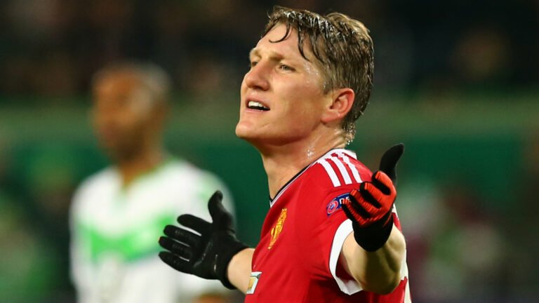 Schweinsteiger conta história relacionada aos goleiros De Gea e Neuer
