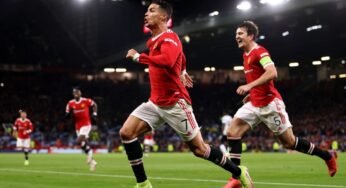 Cristiano decide em seu jogo de número 300 pelo United e os Red Devils assumem a liderança do grupo F