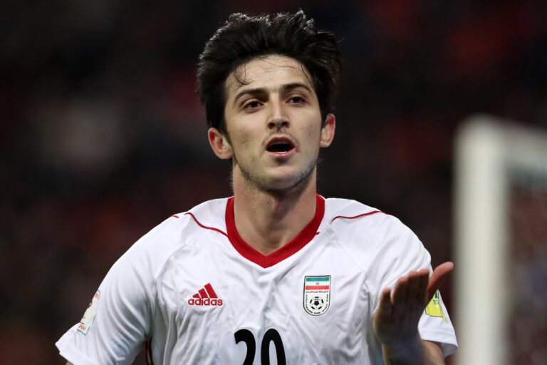 Milan busca a contratação de atacante iraniano