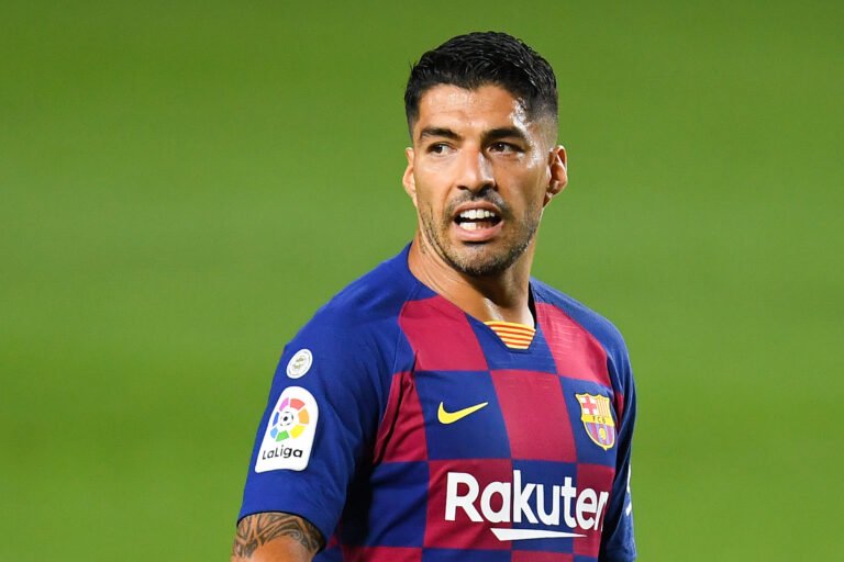 Luis Suárez sugeriu atacante para o Barcelona