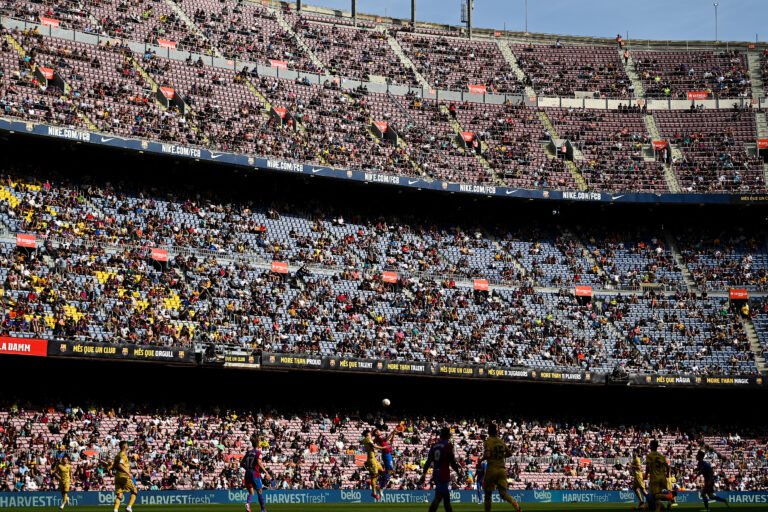 Após autorização do Governo Catalão, Barcelona pode voltar a ter estádio lotado