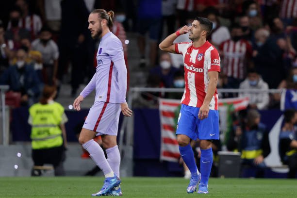 Luís Suárez revela motivo de “provocação” em comemoração após gol diante do Barcelona
