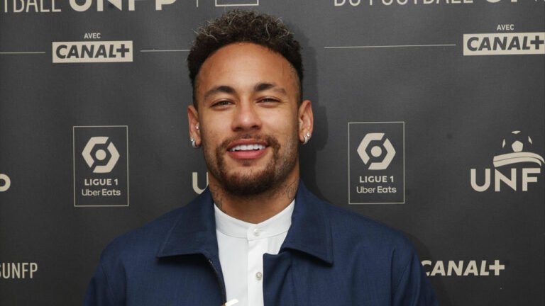 Neymar brinca sobre planos após aposentadoria: “Vou sumir do mapa”