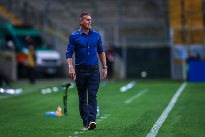Mancini diz que Grêmio precisa reagir: “Continuo acreditando”
