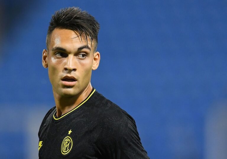 Empresário de Lautaro Martinez afirma que atleta deverá renovar com a Inter de Milão