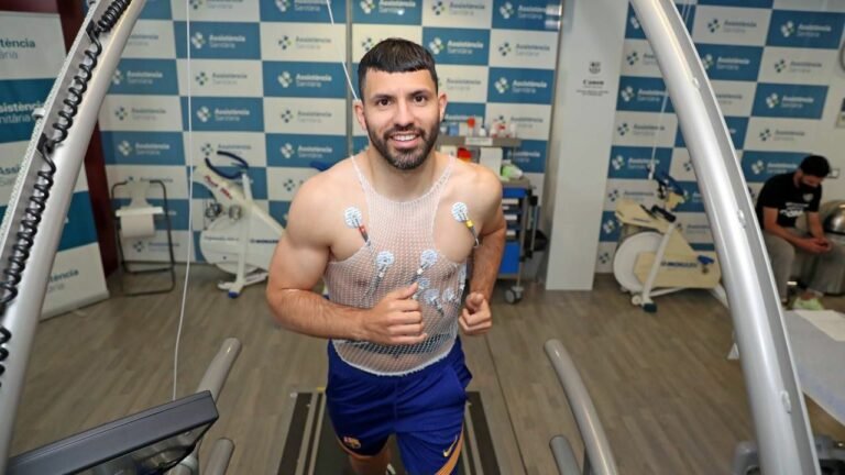 Aguero pode estrear pelo Barcelona após Data FIFA