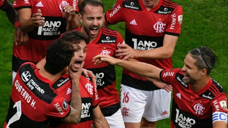 Flamengo define logística para final da Libertadores contra o Palmeiras