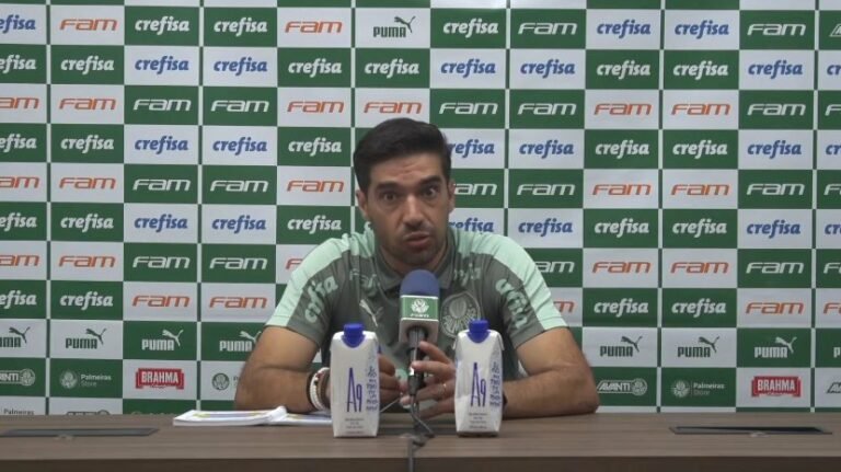 Abel Ferreira homenageia Marília Mendonça após vitória do Palmeiras: “Uma grande mulher”