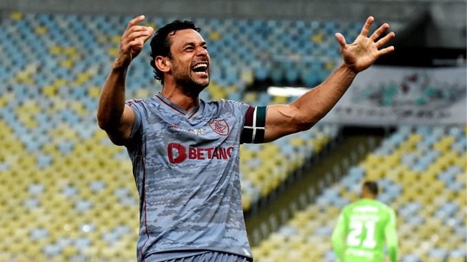 Fluminense quita salários de jogadores e funcionários