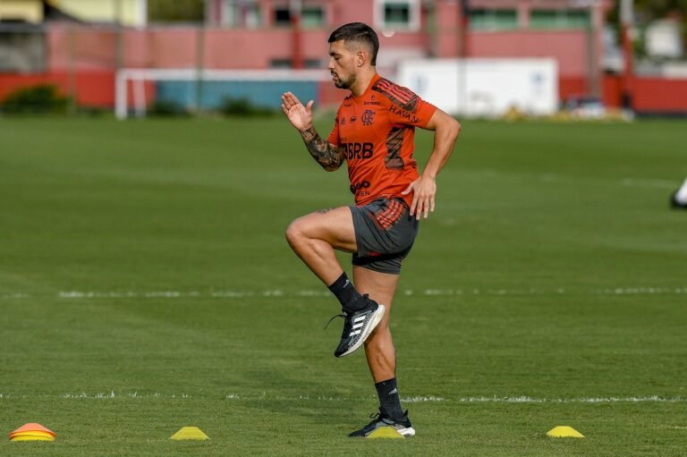Aproveitamento do Flamengo despenca 24% sem Arrascaeta