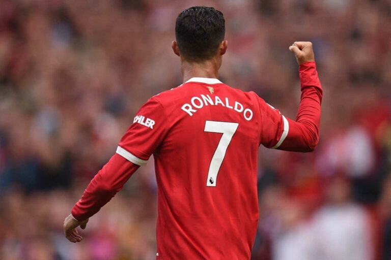 Cristiano Ronaldo é eleito jogador do mês no Manchester United
