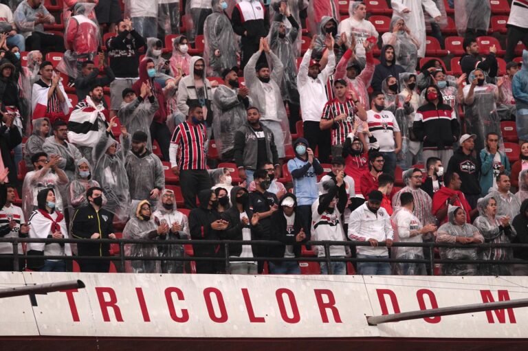 São Paulo deverá ter Morumbi cheio em partida contra o Flamengo