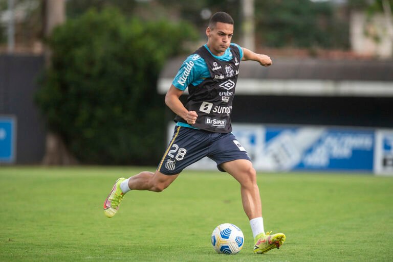 Carille terá ‘reforço’ para enfrentar o Palmeiras