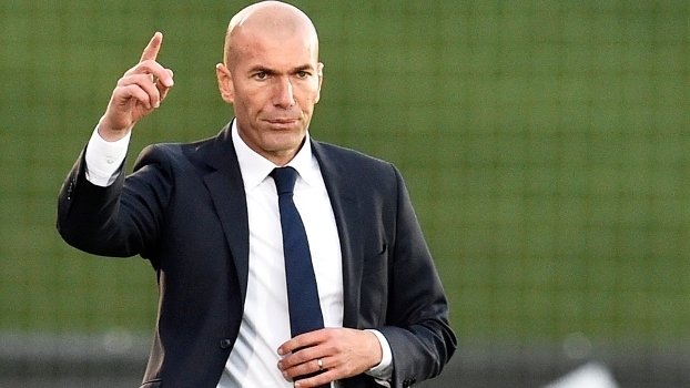 PSG encontra novo empecilho por Zinédine Zidane