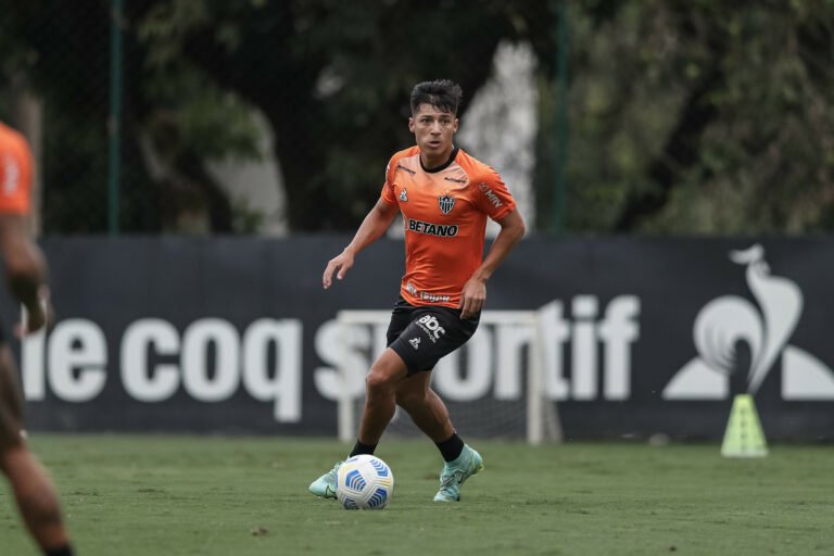 Fortaleza realiza sondagem pelo meio-campista Alan Franco, do Atlético Mineiro