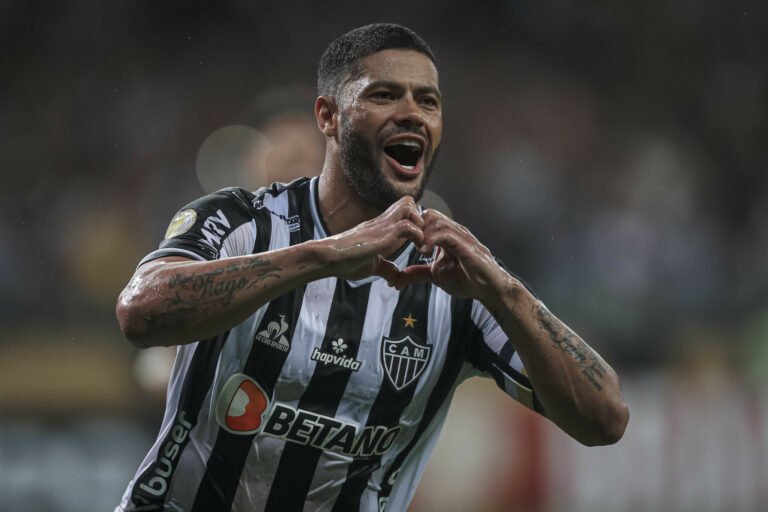 Hulk é o líder em participações em gols no Brasil em 2021