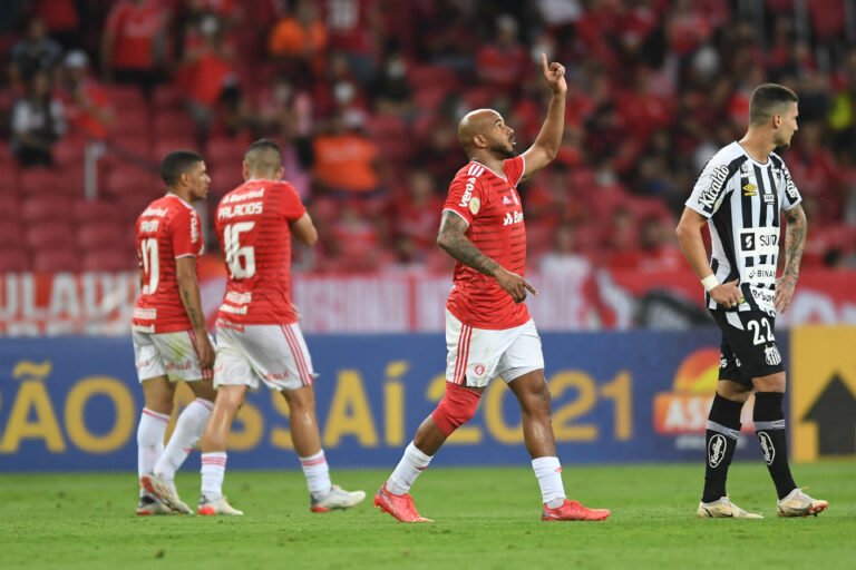 Inter chega ao quarto jogo sem vitória e pode ficar sem a vaga na Libertadores