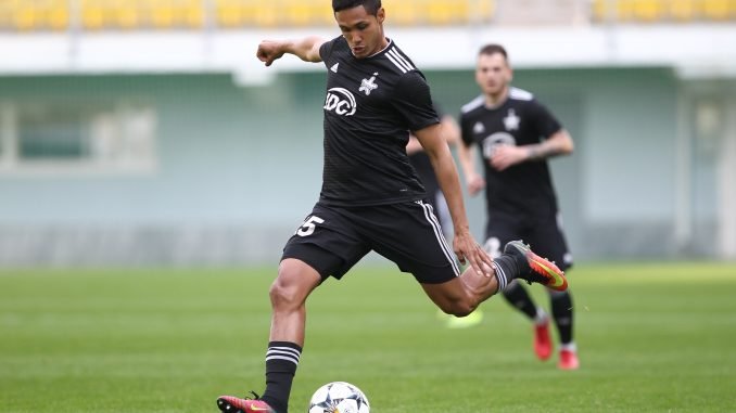 Fluminense tem interesse em contratar lateral-esquerdo Cristiano, do Sheriff