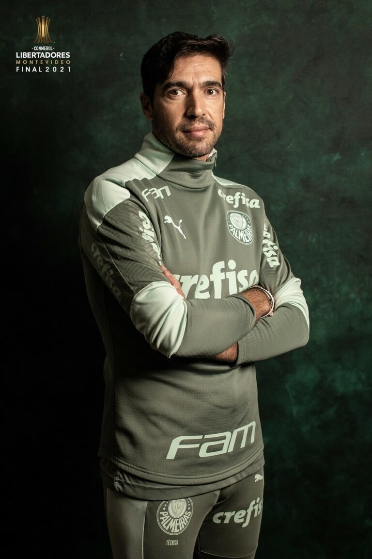 Conmebol divulga fotos oficiais da final da Libertadores das principais estrelas de Flamengo e Palmeiras