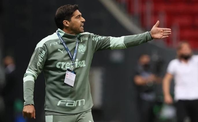 Abel Ferreira ignora retrospecto recente negativo contra Flamengo