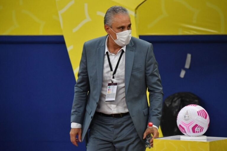 Tite é indicado ao prêmio de melhor treinador de seleção da IFFHS