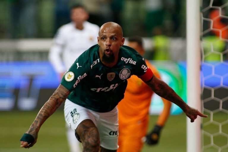 Internacional prepara investida por Felipe Melo, diz jornalista