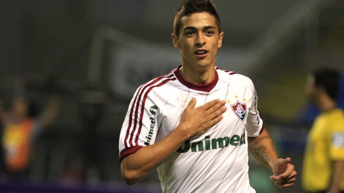 Lanzini recorda passagem pelo Fluminense: ‘Foi o melhor para a minha carreira’