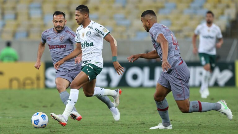 Rony diz que derrota do Palmeiras ensina lições para a final da Libertadores