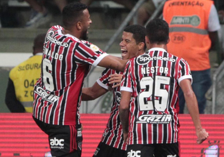 São Paulo tem melhor aproveitamento em clássicos dos últimos 7 anos