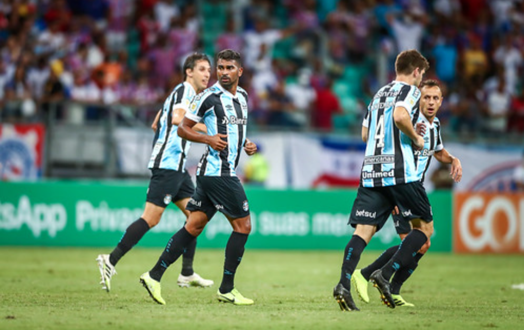 Mancini critica atuação do Grêmio: “Não tem como jogar como nós jogamos”