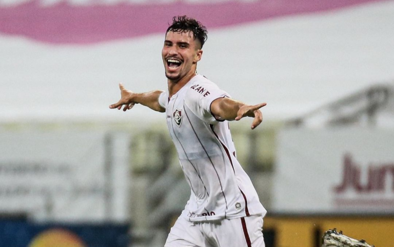Fluminense recusa duas propostas da Europa e define valor para venda de Matheus Martinelli