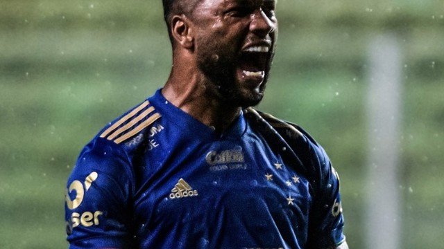 Autor do gol do Cruzeiro avalia postura da equipe, projeta próxima partida e temporada