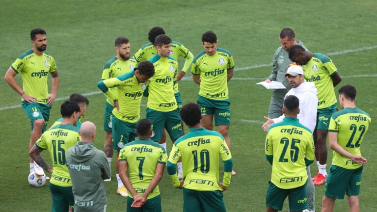 Palmeiras tem semana movimentada antes da final da Libertadores