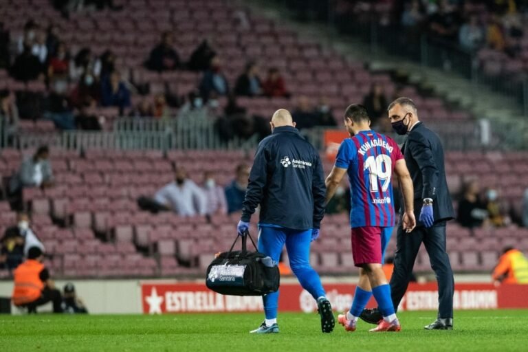 Sergio Agüero passará por procedimento médico e ficará afastado por três meses