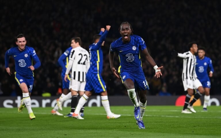 Chelsea quebra invencibilidade da Juventus com goleada e se garante nas oitavas
