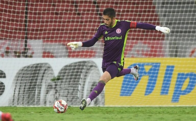 Daniel pode ser surpresa na escalação do Inter contra o Grêmio