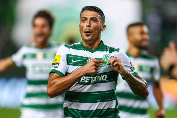 Manchester City aceita negociar Porro com o Sporting e coloca opção de recompra no contrato
