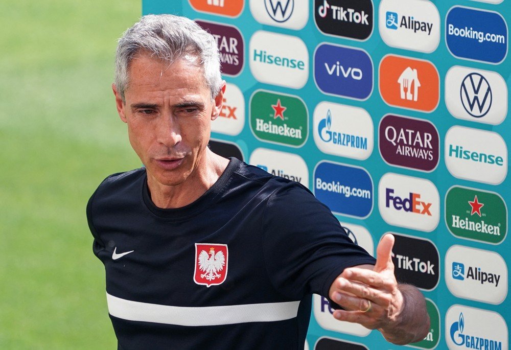 Especulado no Flamengo, Paulo Sousa recebe proposta do Internacional