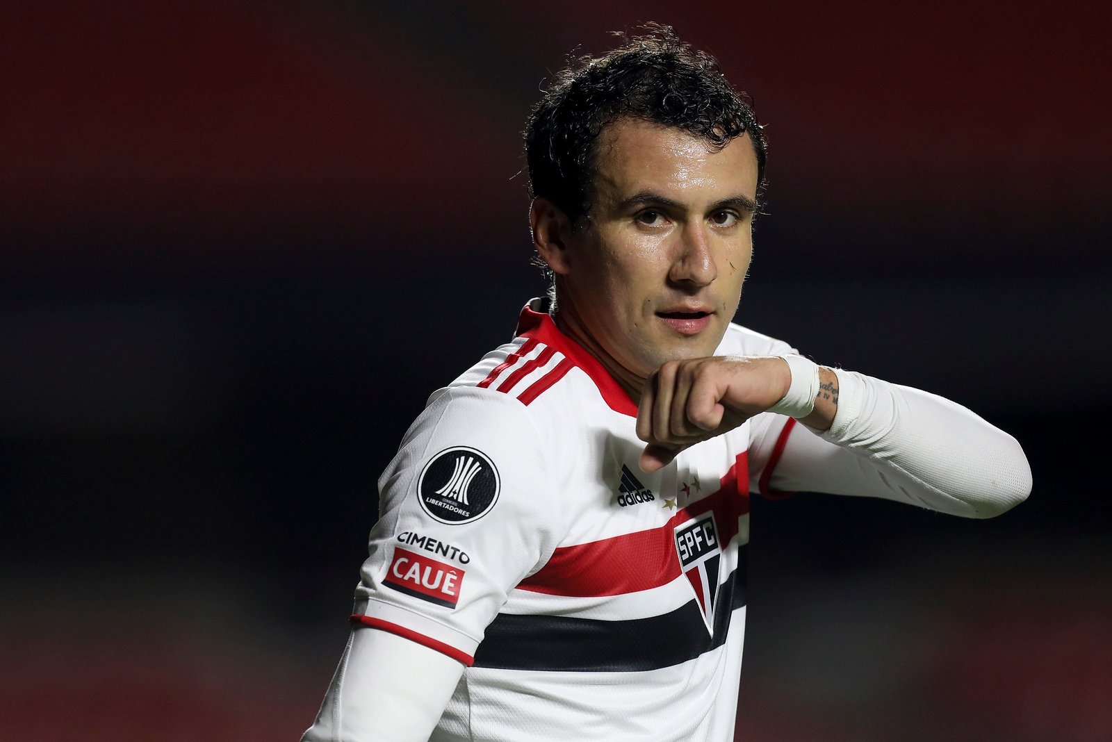 Corinthians impõe condição para aceitar troca entre Luan e Pablo com São Paulo