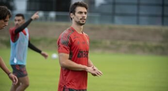 Às vésperas de cirurgia, Rodrigo Caio desabafa sobre temporada nas redes sociais