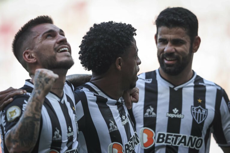 Time da virada, Atlético é o clube que mais virou resultados no Brasileirão 2021