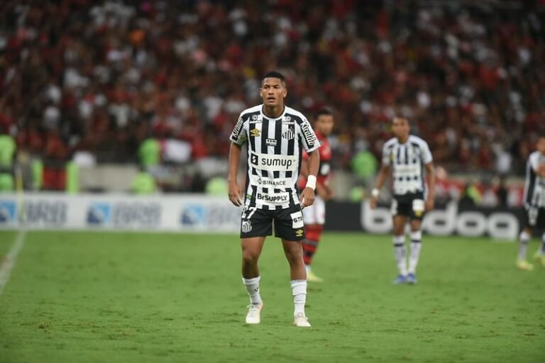 Representantes do futebol alemão devem analisar Ângelo; proposta pode chegar nos próximos dias