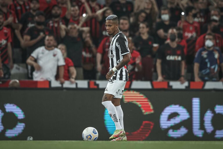 Tchê Tchê não permanecerá no Atlético após o fim do empréstimo