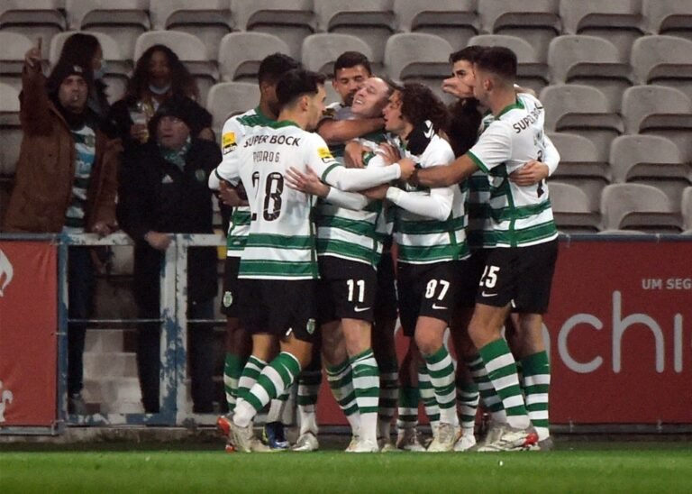 Sporting vence Gil Vicente e lidera o Campeonato Português
