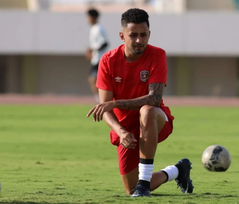 Dodô fala sobre início de temporada no futebol iraquiano